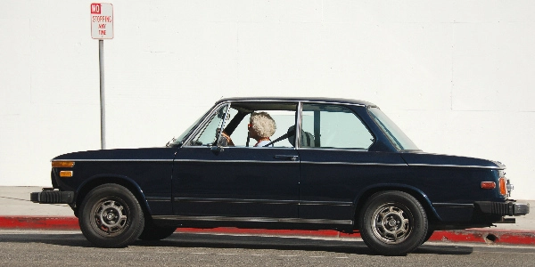 你可以在汽車保單加上朋友的名字嗎?