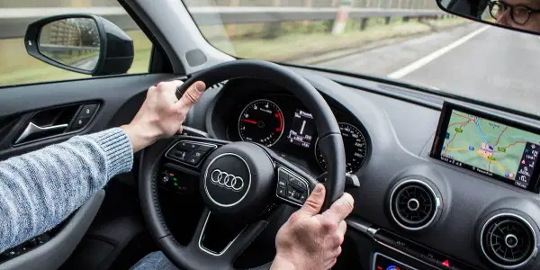 8 種 2020 年高科技汽車用品及配件