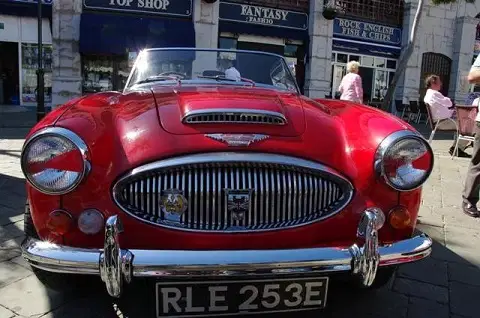 All You Need to Know About the Hong Kong Classic Car Show and Vintage Festival